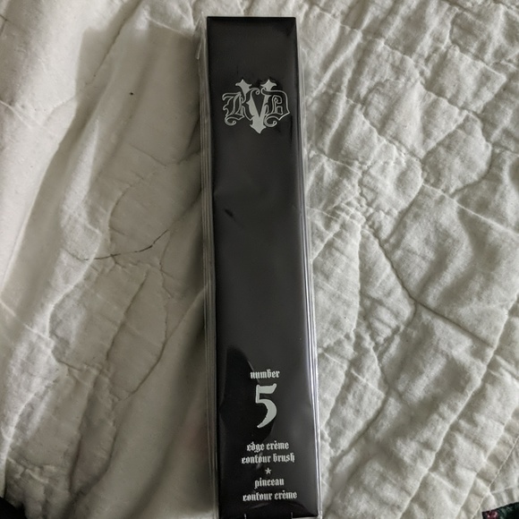 Kat Von D Other - *SOLD* Kat Von D Edge Creme Contour Brush